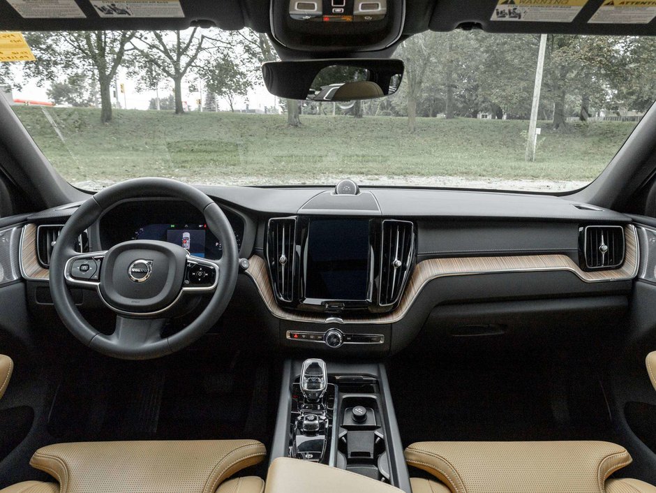 Volvo XC60 ULTIMATE^Low KM^Bowers&Wilkins^Volvo CPO^fr 2.99%* 2023-22
