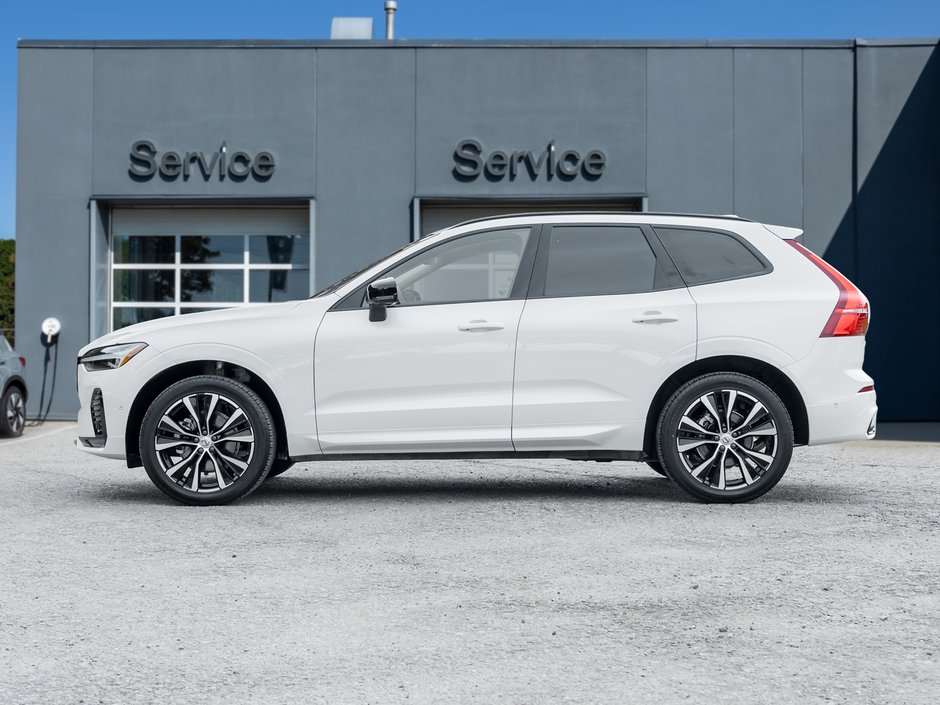 2024 Volvo XC60 B5 AWD Plus  HARMAN KARDON  20 ALLOY WHEELS  CPO-2