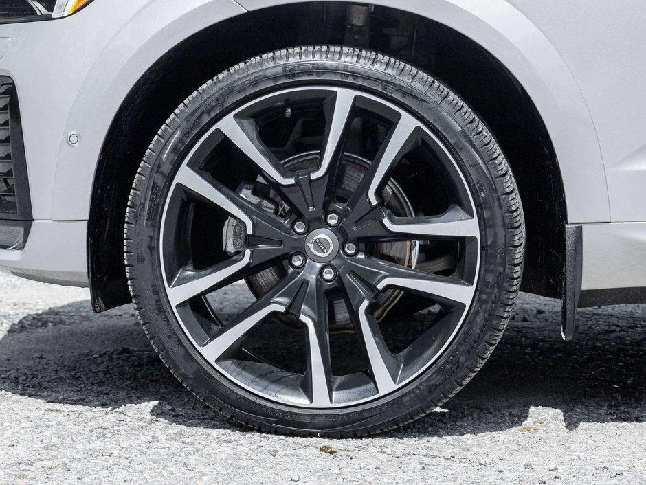 Volvo XC60 ULTIMATE  LOW KM  22 ALLOY WHEELS  RATE fr 2.99%* 2024-3