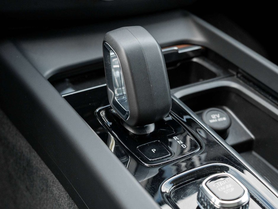 Volvo XC60 PLUS^Off Lease^Low km^Harman Kardon^Rate fr 3.49%* 2024-16