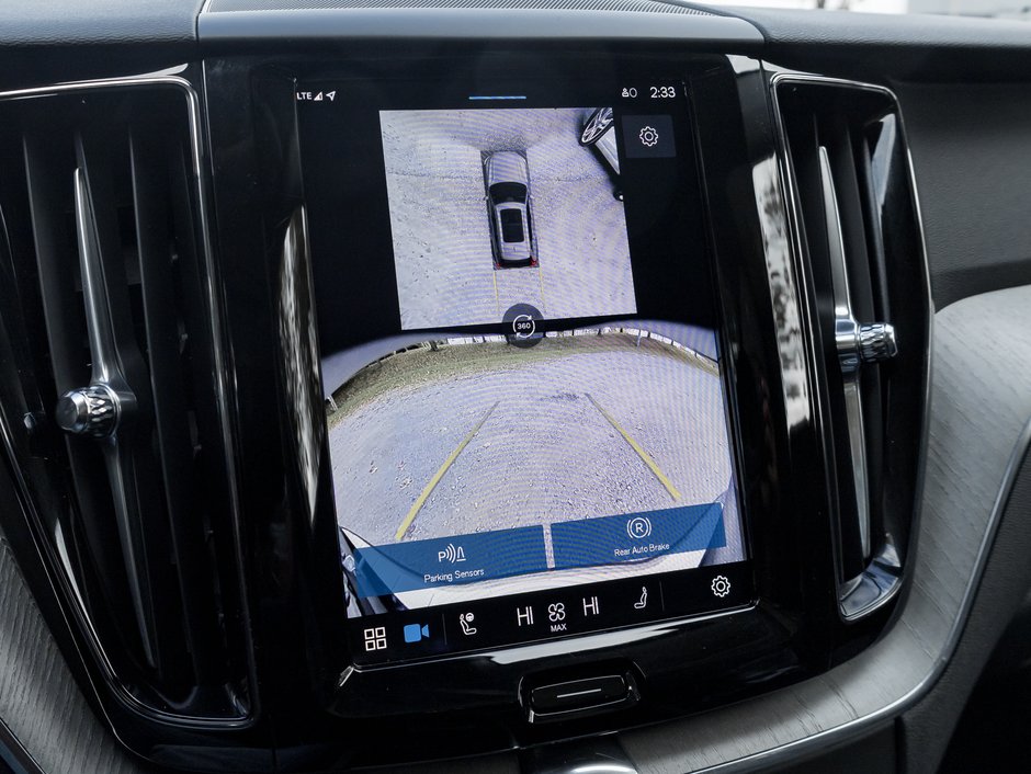 Volvo XC60 B5 AWD Plus Dark Theme  20 ALLOY WHEELS  CPO 2025-11