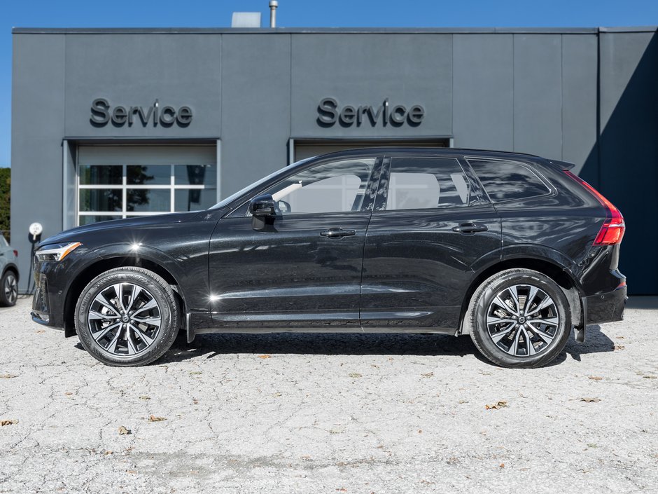 Volvo XC60 B5 AWD Plus  NEARLY NEW  CPO  19 ALLOY WHEELS 2025-2