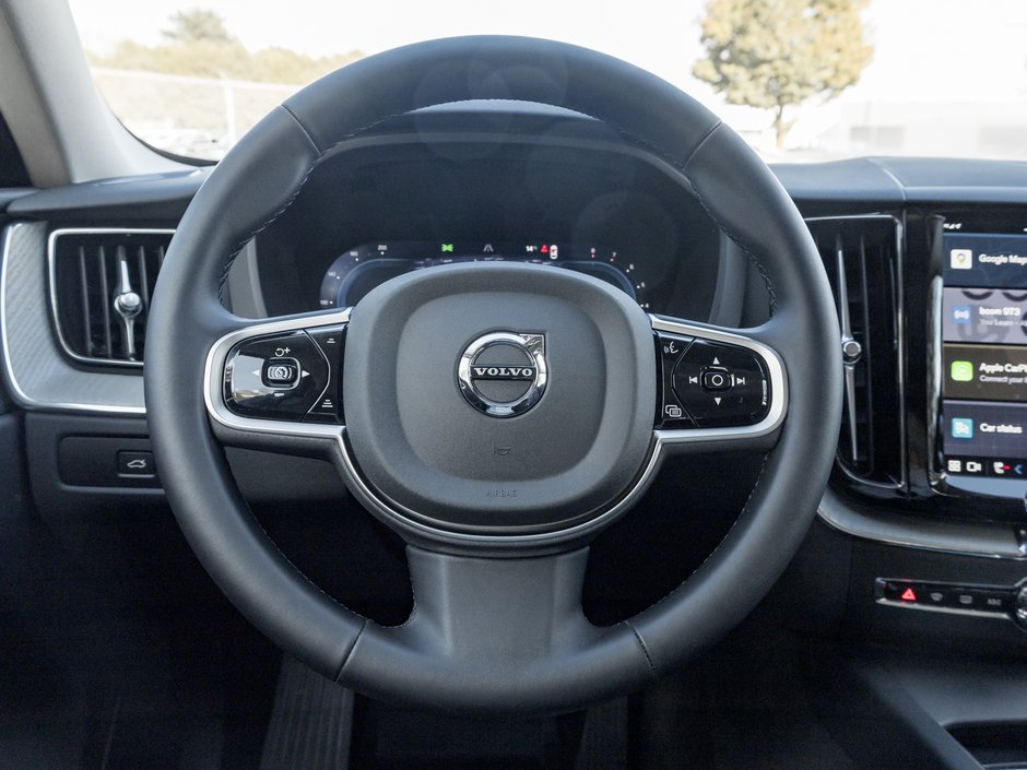 Volvo XC60 B5 AWD Plus  NEARLY NEW  CPO  19 ALLOY WHEELS 2025-7