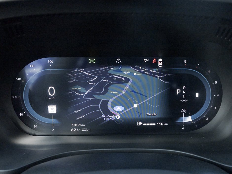 2025 Volvo XC60 B5 AWD Plus Dark Theme  NEARLY NEW  VOLVO CPO-9