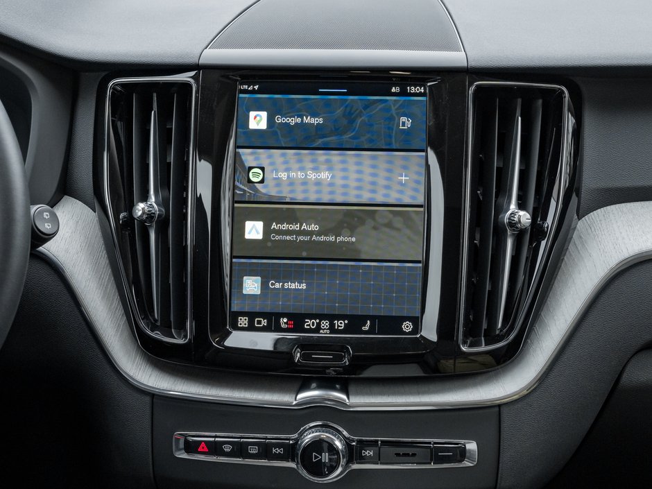 2025 Volvo XC60 B5 AWD Plus Dark Theme-29