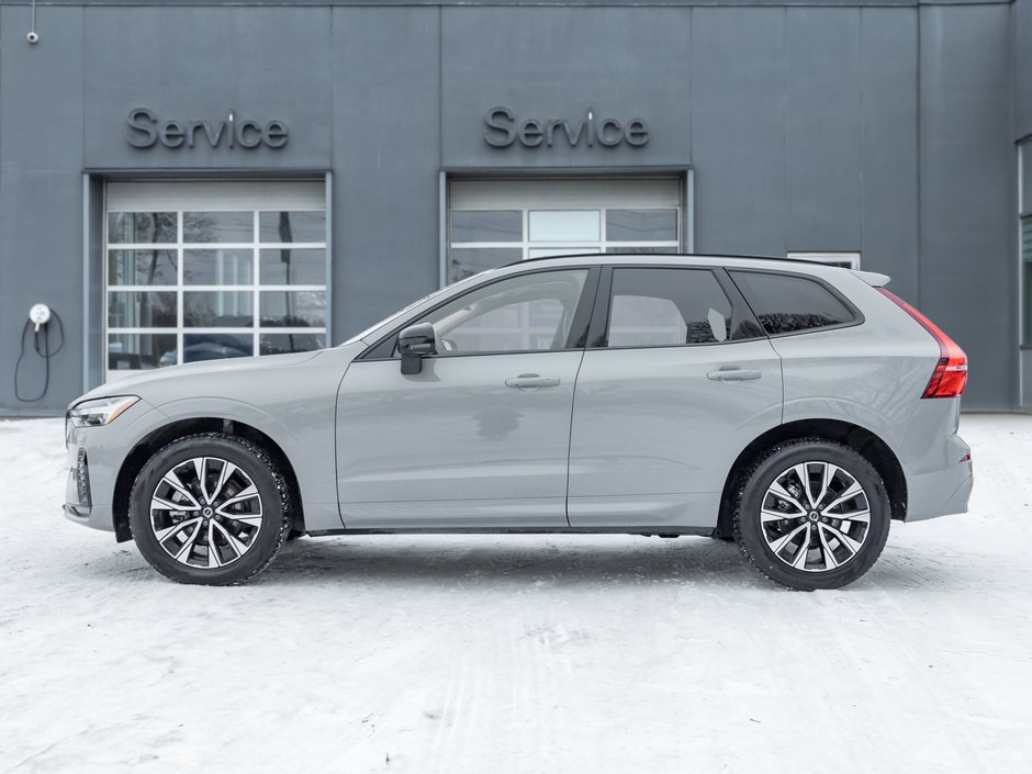 2025 Volvo XC60 B5 AWD Core Dark Theme 19 ALLOY WHEELS  VOLVO CPO-2