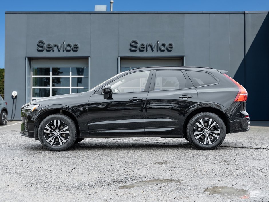 2025 Volvo XC60 B5 AWD Core  LIKE NEW  VOLVO CPO RATE FR 3.49%*-2