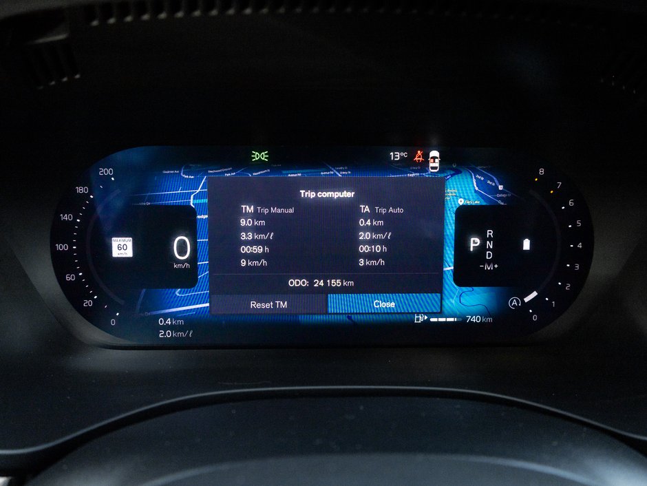 2025 Volvo XC60 B5 AWD Plus Dark Theme-8