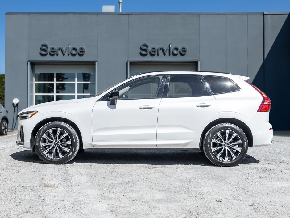 2025 Volvo XC60 B5 AWD Core  VOLVO CPO RATE fr 3.49%*  21 WHEELS-2