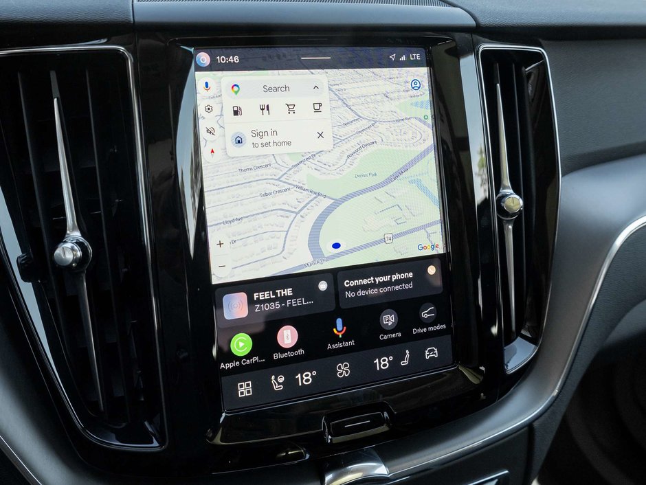 2025 Volvo XC60 Core Dark Theme-10