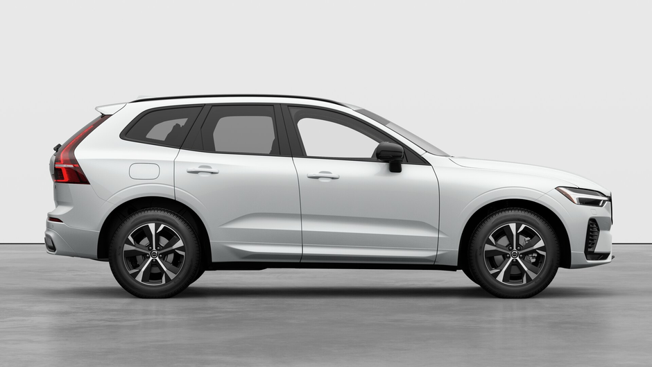 Volvo XC60 B5 AWD Core Dark Theme 2026-6