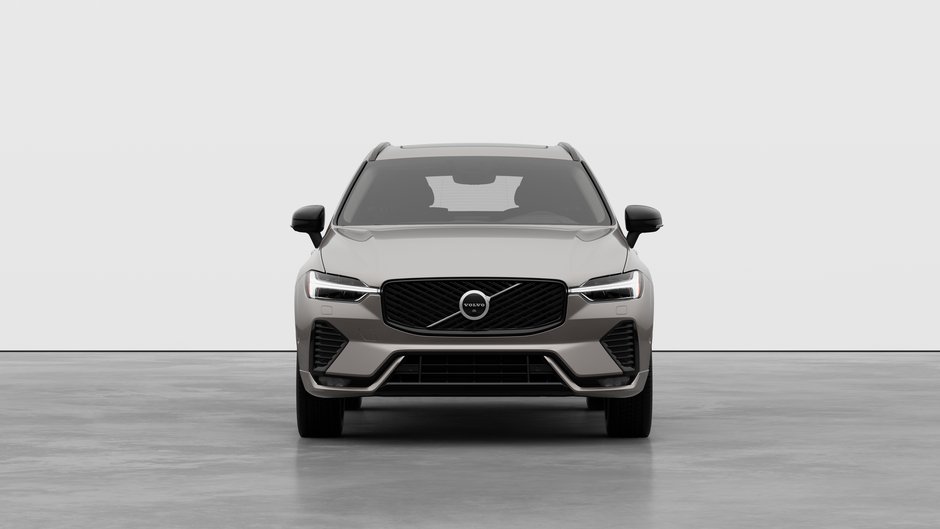 Volvo XC60 B5 AWD Plus Dark Theme 2026-4