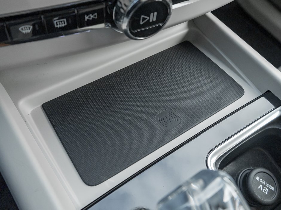 Volvo XC60 B5 AWD ULTRA  BOWER & WILKINS  MASSAGE SEATS 2026-18