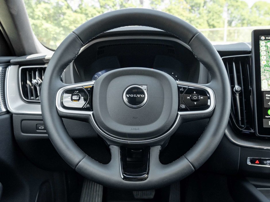 2026 Volvo XC60 POLESTAR ENGINEERED T8  BREMBO BRAKES  22 WHEELS-9