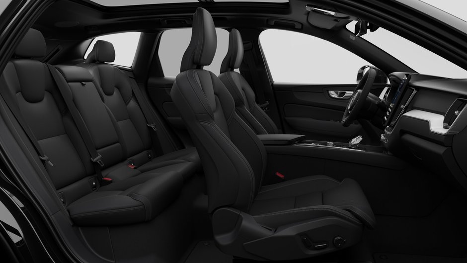2027 Volvo XC60 B5 AWD Plus Black Edition-12