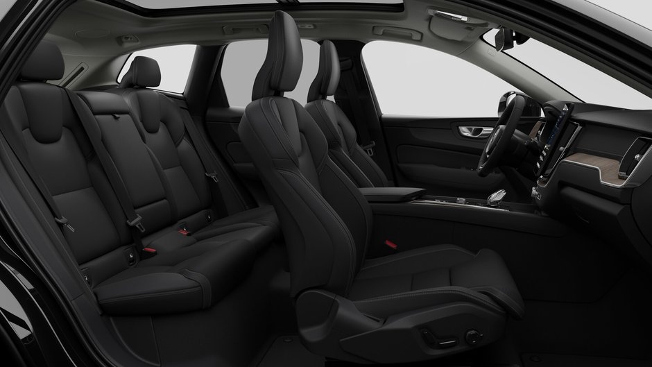 2027 Volvo XC60 B5 AWD Ultra Dark Theme-12