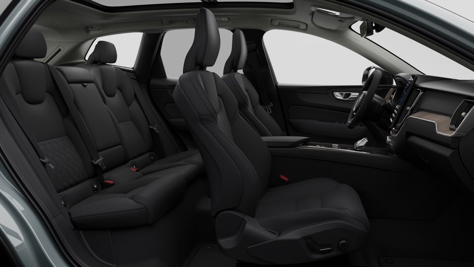 Volvo XC60 B5 AWD Plus Dark Theme 2027-12