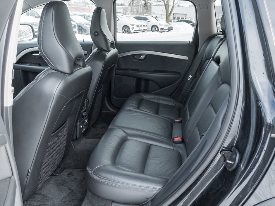 2010 Volvo XC70 5dr Wgn 3.2L  NO REPORTED ACCIDENTS  AS IS  TRADE-20