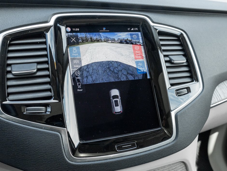 Volvo XC90 Hybrid T8 eAWD PLUG IN HYBRID PLUS 7-Seater OFF LEASE CPO 2024-13