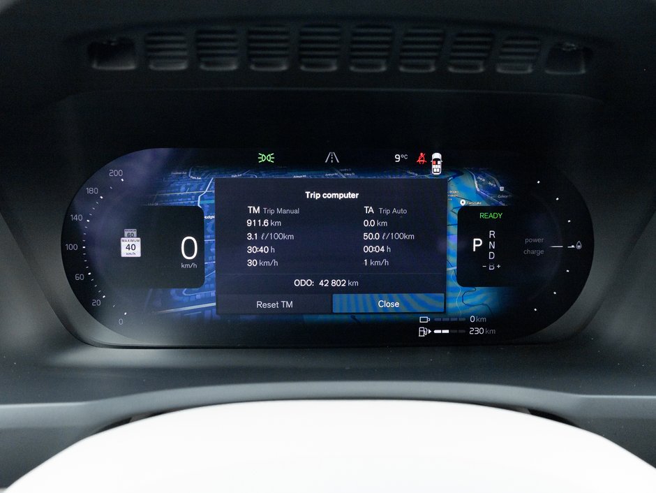 2024 Volvo XC90 Plug-In Hybrid T8 eAWD PHEV Plus Bright Theme 7-Seater-9