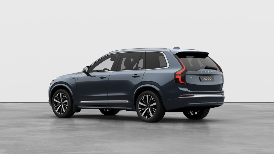 Volvo XC90 PLUG-IN HYBRID 2025.5 T8 AWD Core Bright Theme 7-Seater 2025-1