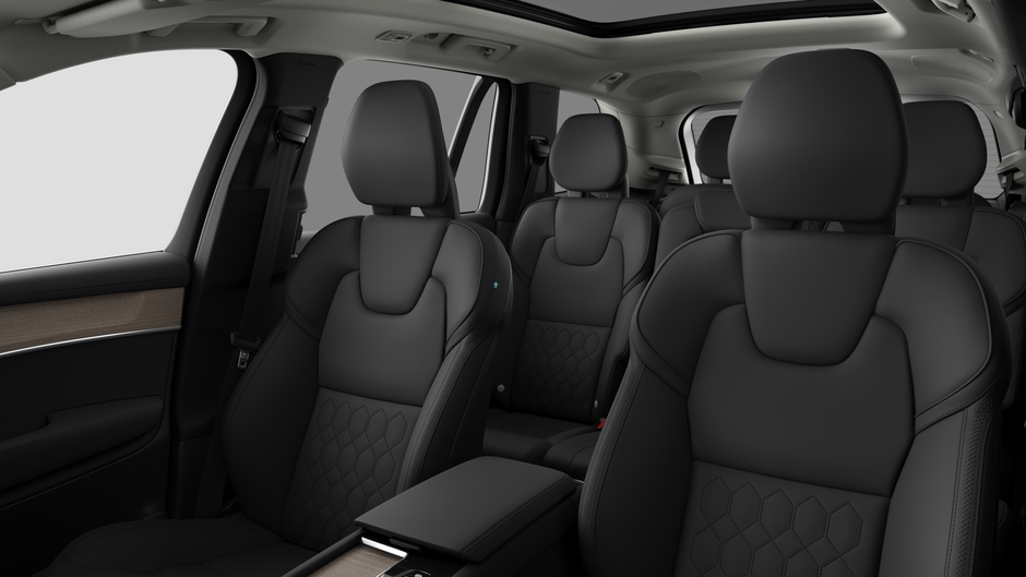 2025 Volvo XC90 PLUG-IN HYBRID 2025.5 T8 AWD Plus Bright Theme 7-Seater-11