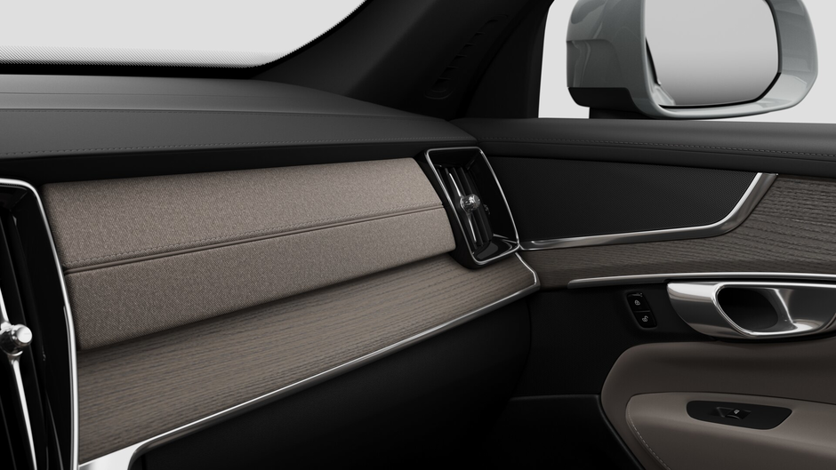 2025 Volvo XC90 PLUG-IN HYBRID 2025.5 T8 AWD Plus Bright Theme 7-Seater-8