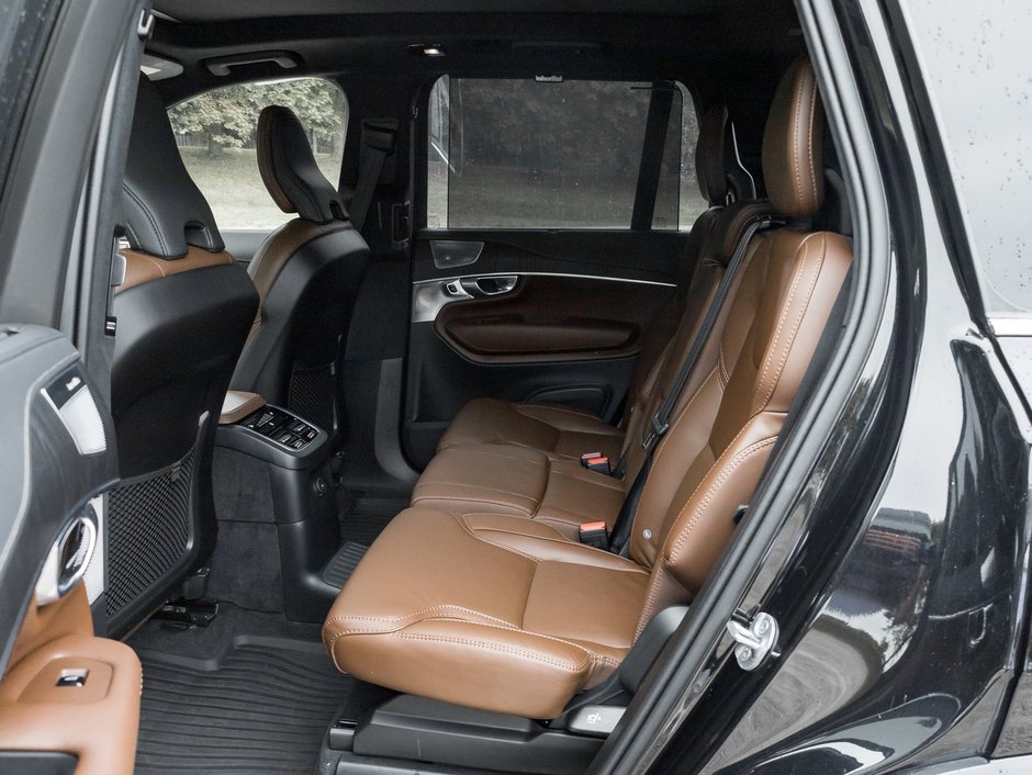 Volvo XC90 Plug-In Hybrid T8 AWD Ultra Bright Theme 7-Seater 2025-27