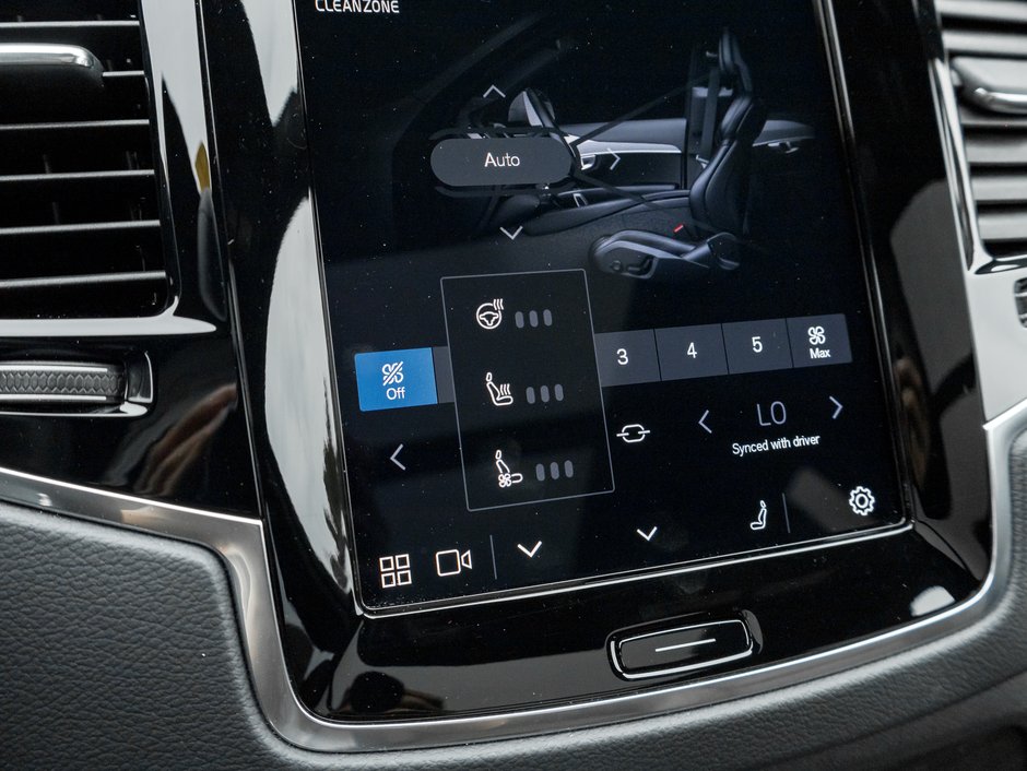 Volvo XC90 Plug-In Hybrid T8 AWD Ultra Bright Theme 7-Seater 2025-24
