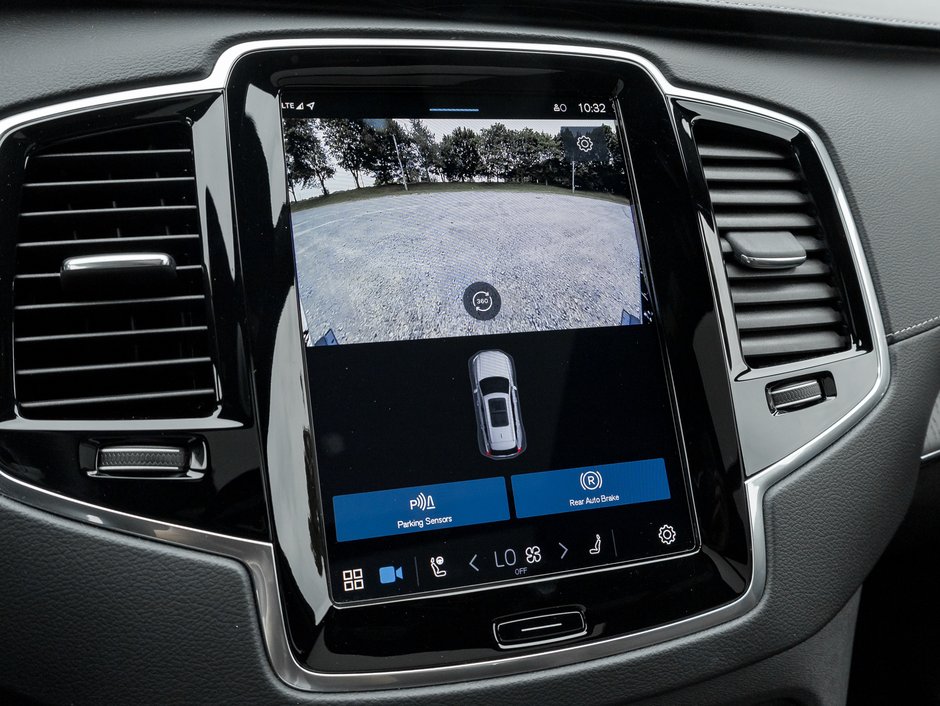 Volvo XC90 Plug-In Hybrid T8 AWD Ultra Bright Theme 7-Seater 2025-15
