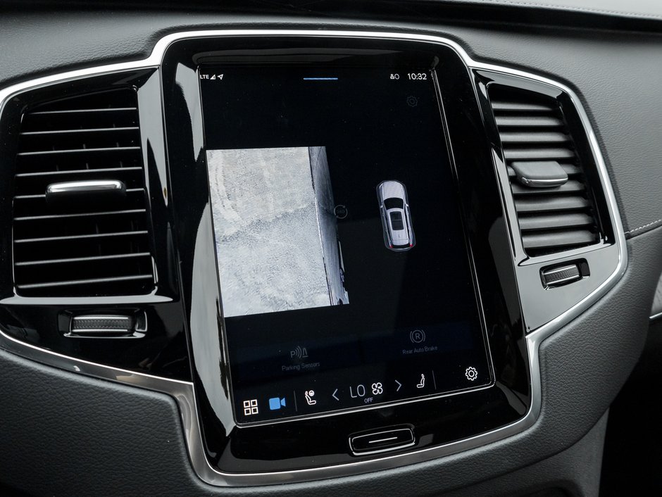 Volvo XC90 Plug-In Hybrid T8 AWD Ultra Bright Theme 7-Seater 2025-16