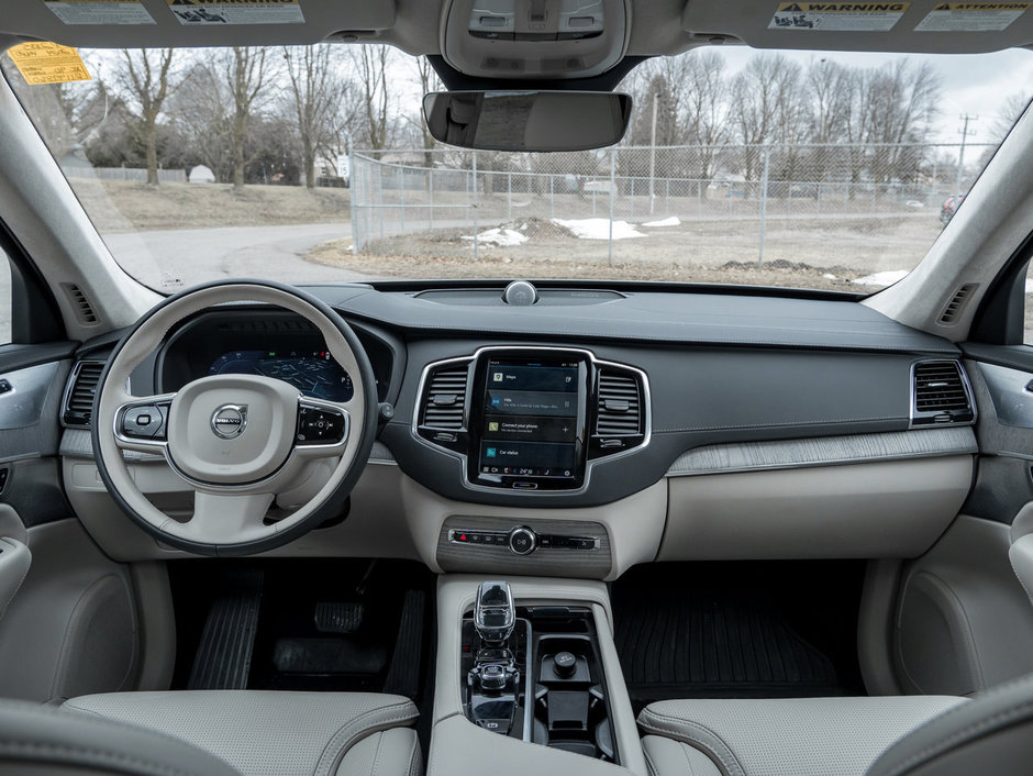 Volvo XC90 Recharge T8 eAWD PHEV Ultimate 7-Seater  FULLY EQUIPPED CPO 2024-24