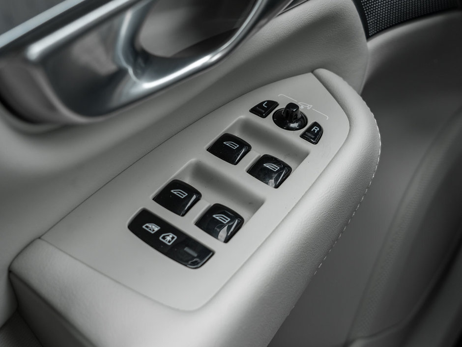 Volvo XC90 Recharge T8 eAWD PHEV Ultimate 7-Seater  FULLY EQUIPPED CPO 2024-12