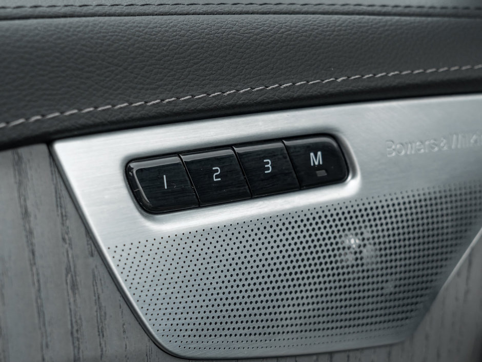 Volvo XC90 Recharge T8 eAWD PHEV Ultimate 7-Seater  FULLY EQUIPPED CPO 2024-13