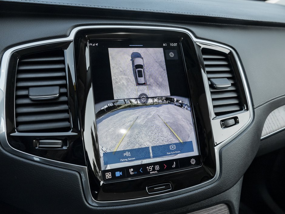 2024 Volvo XC90 Recharge T8 eAWD PHEV Ultimate Bright Theme 7-Seater  CPO-13