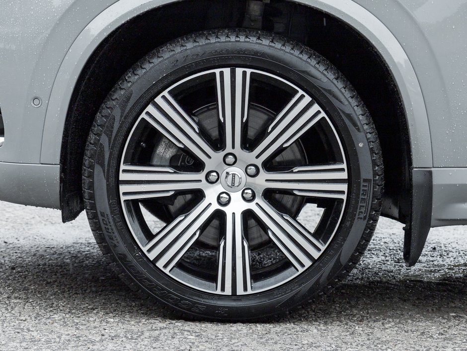 2024 Volvo XC90 Recharge T8 eAWD PHEV Ultimate Bright Theme 7-Seater  CPO-3