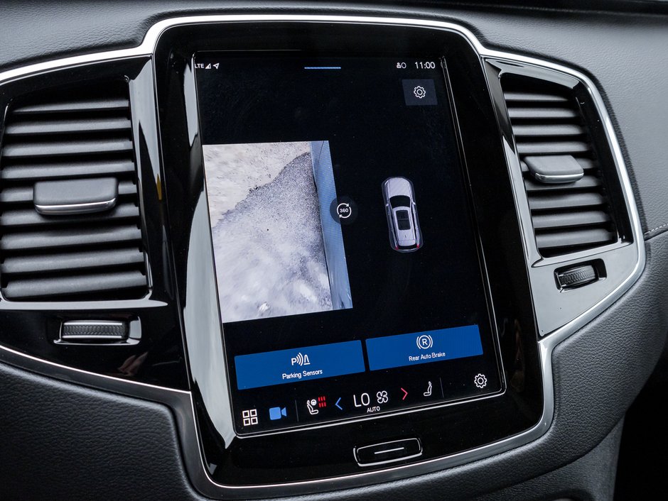 2024 Volvo XC90 Recharge T8 eAWD PHEV Ultimate Bright Theme 7-Seater  CPO-15