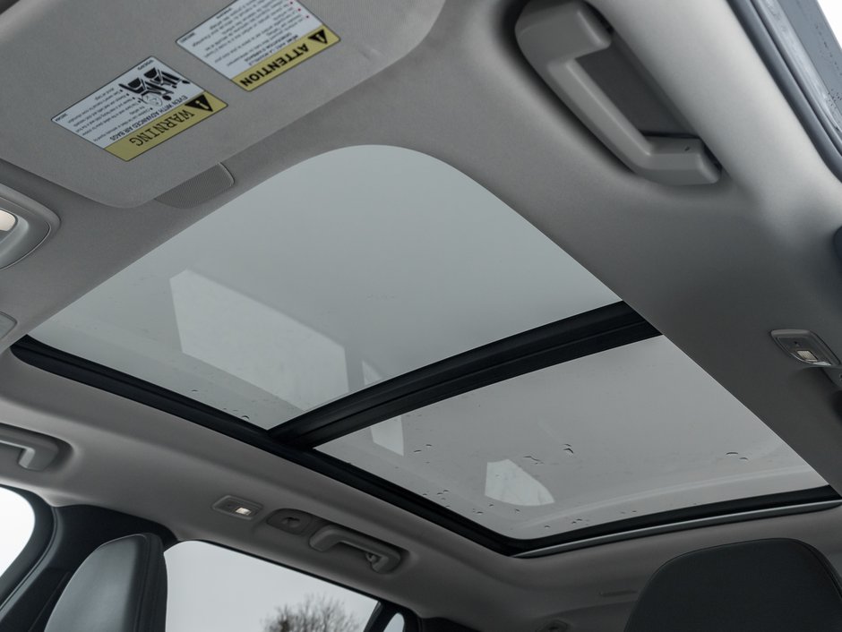 Volvo XC90 Recharge T8 eAWD PHEV Core 7-Seater  OFF LEASE  CPO 2024-18