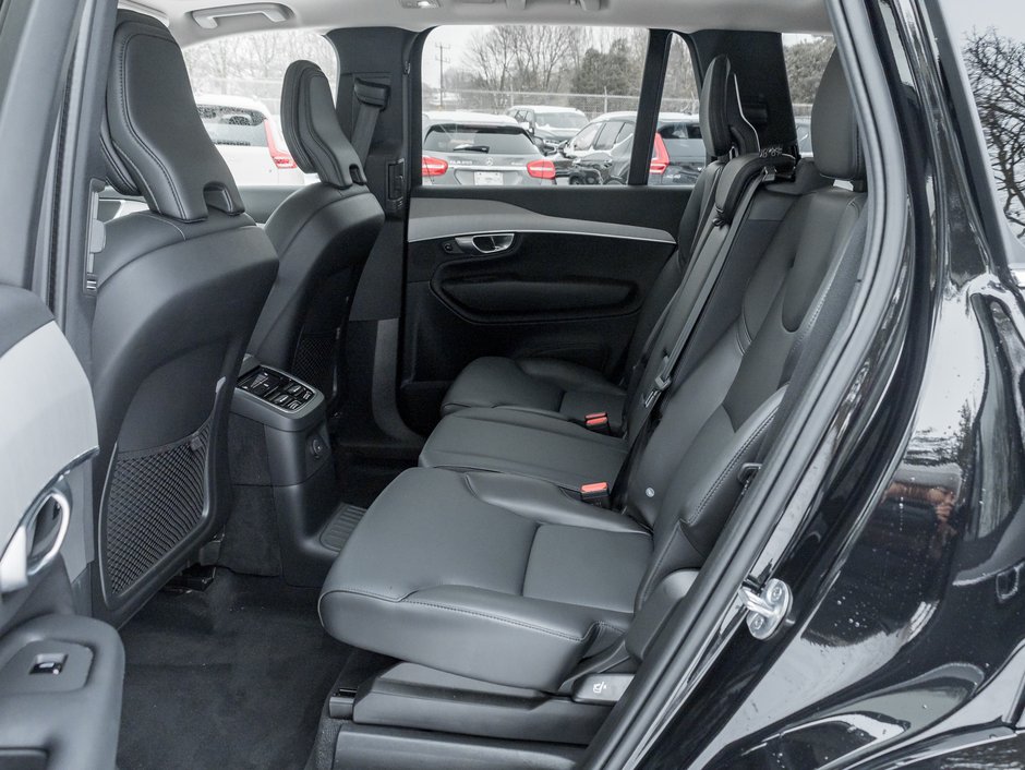 Volvo XC90 Recharge T8 eAWD PHEV Core 7-Seater  OFF LEASE  CPO 2024-20