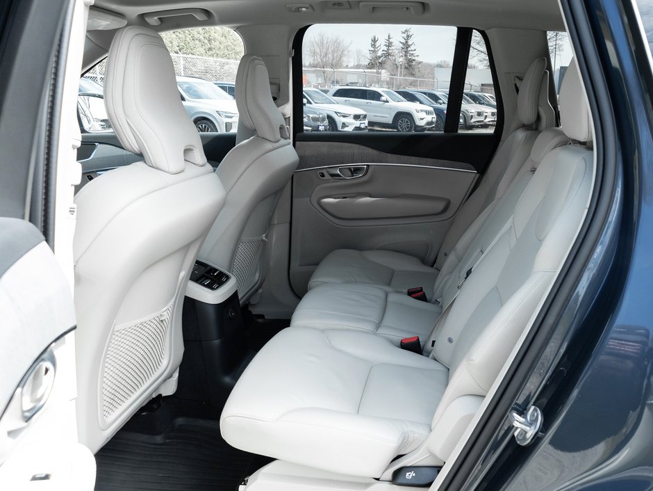 2024 Volvo XC90 Recharge T8 eAWD PLUG IN HYBRID PLUS 7-Seater OFF LEASE CPO-24