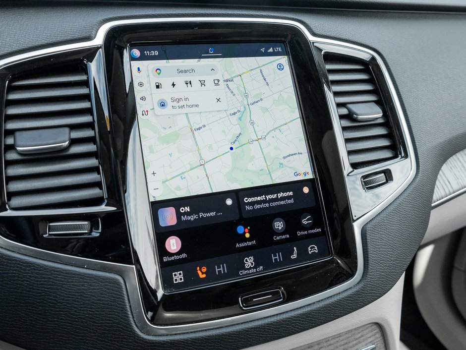 2024 Volvo XC90 Recharge T8 eAWD PLUG IN HYBRID PLUS 7-Seater OFF LEASE CPO-12