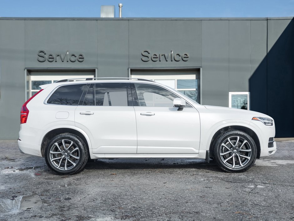 2016 Volvo XC90 AWD T6 Momentum PLUS  SAFETY CERTIFIED-4