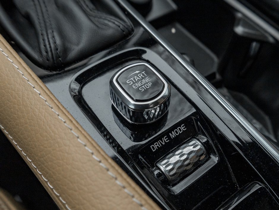 Volvo XC90 T6 AWD Momentum PLUS  TRADE IN  SAFETY CERT 2019-14