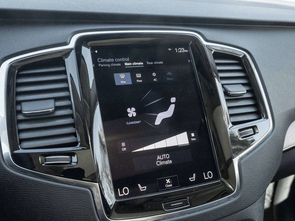 2020 Volvo XC90 MOMENTUM PLUS^Trade In^One Owner^6 Seater-19