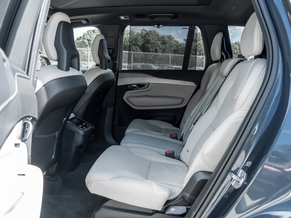 2021 Volvo XC90 T6 AWD R-Design 7-Seater  CPO  ELECTRIC TOW HITCH-22