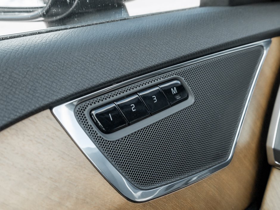 2021 Volvo XC90 Recharge T8 AWD Inscription Expression  VOLVO CPO-10