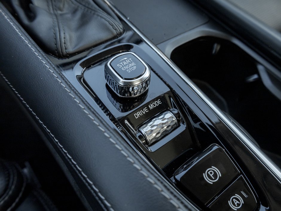 2021 Volvo XC90 T6 AWD Inscription 6-SEATER  SAFETY CERTIFIED-15