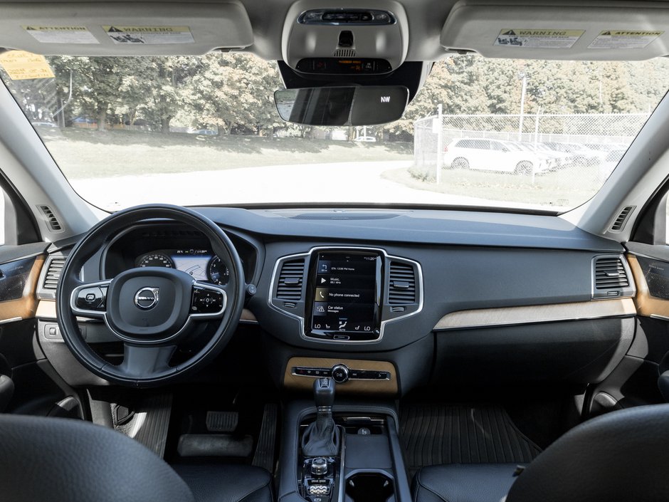 2021 Volvo XC90 T6 AWD Momentum 7-Seater HARMAN KARDON 20 WHEEL-26