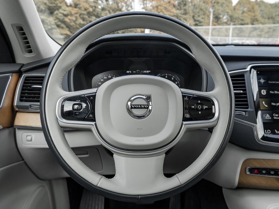 2021 Volvo XC90 T6 AWD Momentum 7-Seater  19 ALLOY WHEEL  CPO-7