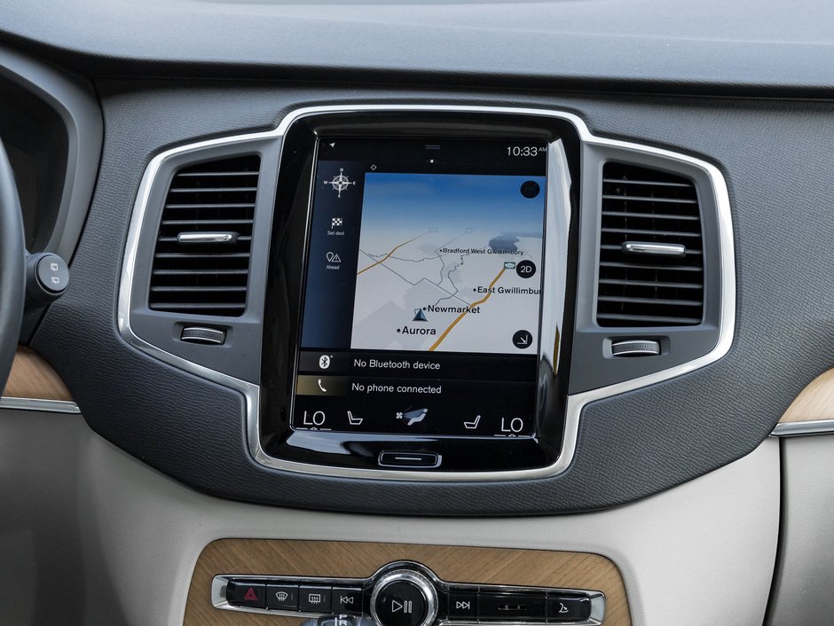 2021 Volvo XC90 T6 AWD Momentum 7-Seater  19 ALLOY WHEEL  CPO-25